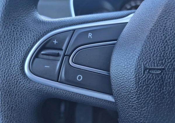 Renault Megane cena 46900 przebieg: 61362, rok produkcji 2019 z Przedecz małe 326